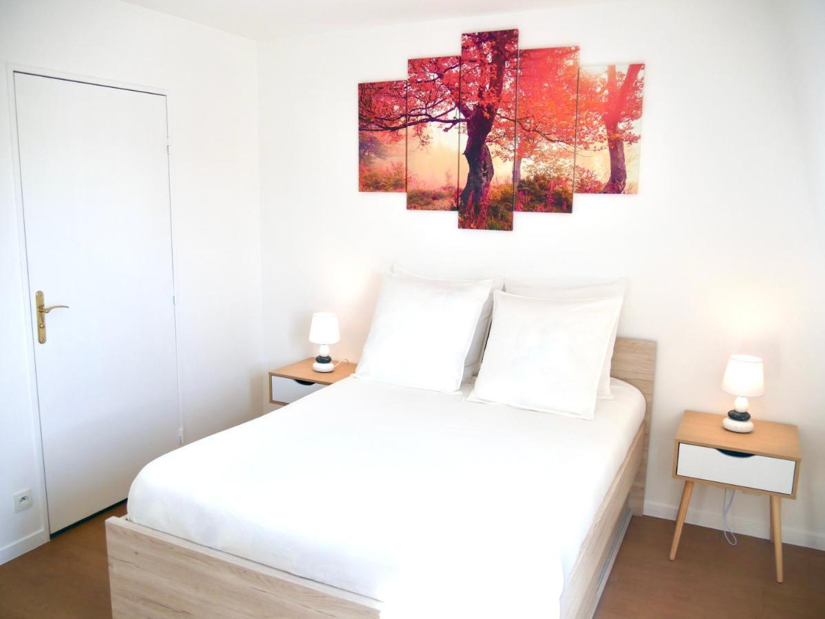 Le Petit Soleil De Corbeil Apartment Exterior photo